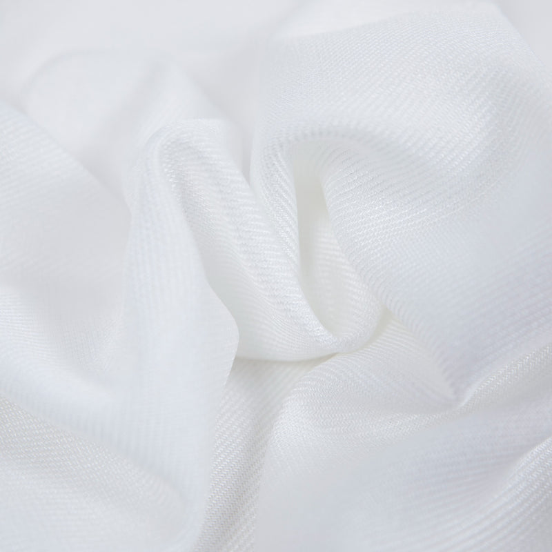     Kangas_verhoille_jossa_lyijy_loft_White_Texland