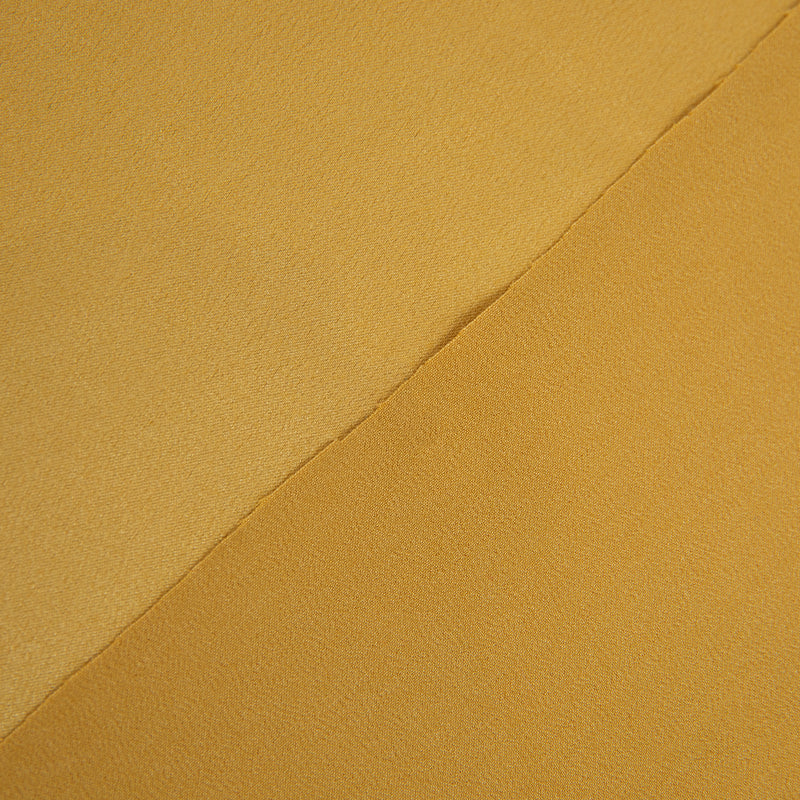     tecido_liso_para_vestidos_de_cerimonia_cetim_com_lycra_Ester_amarelo_mostarda