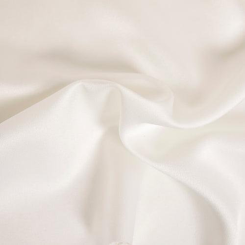     glatt_stoff_til_seremonikjoler_sateng_med_lycra_Ester_white